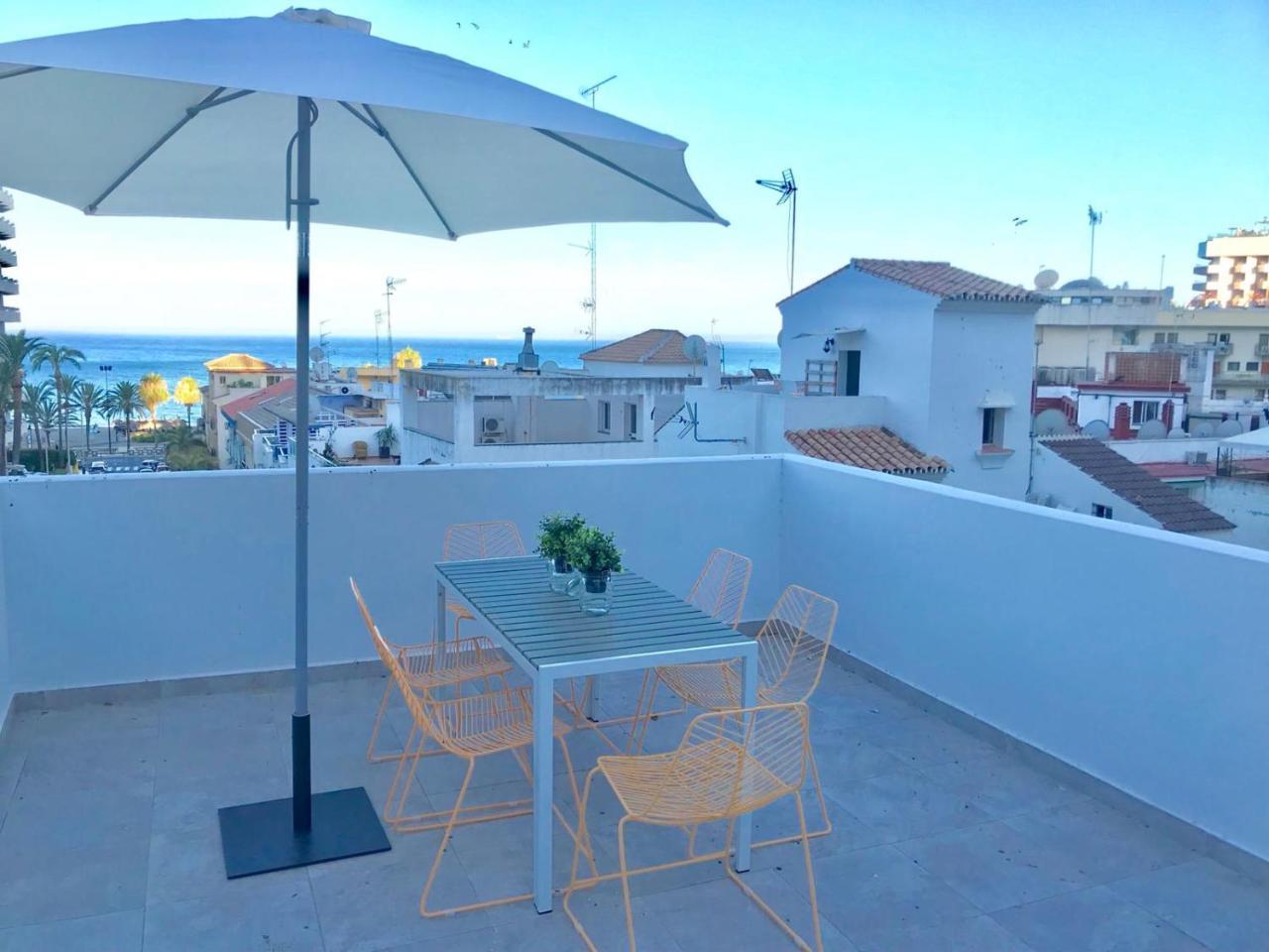 Ferienwohnung Lujoso Duplex En La Playa Con Vistas Al Mar Torremolinos Exterior foto